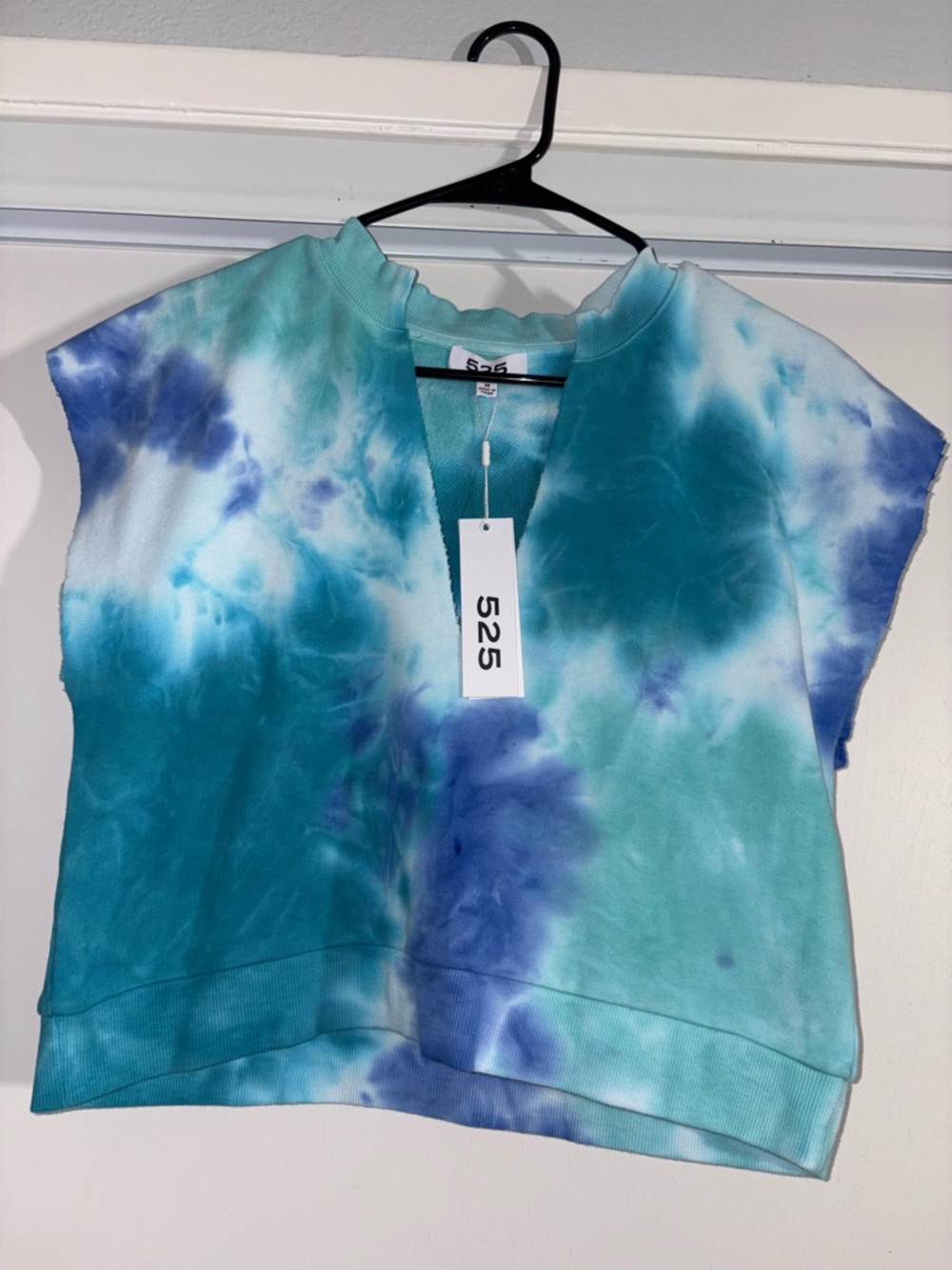 525 America Teal & Blue Tie-Dye Cropped Cap-Sleeve Sweatshirt